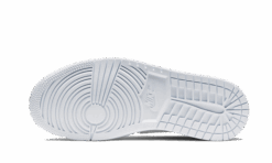 Alternative view of White Snakeskin